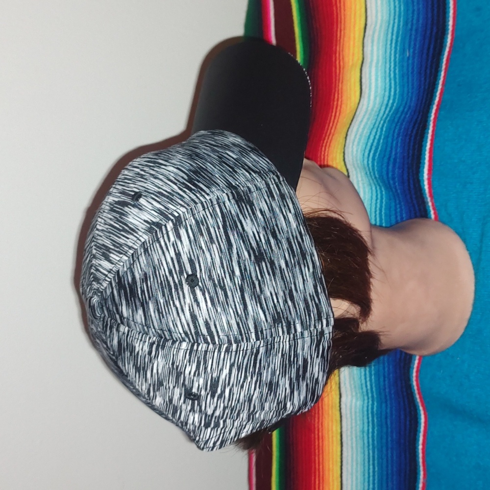 Simplicity High Performance Unconstructed Moistur… - image 5